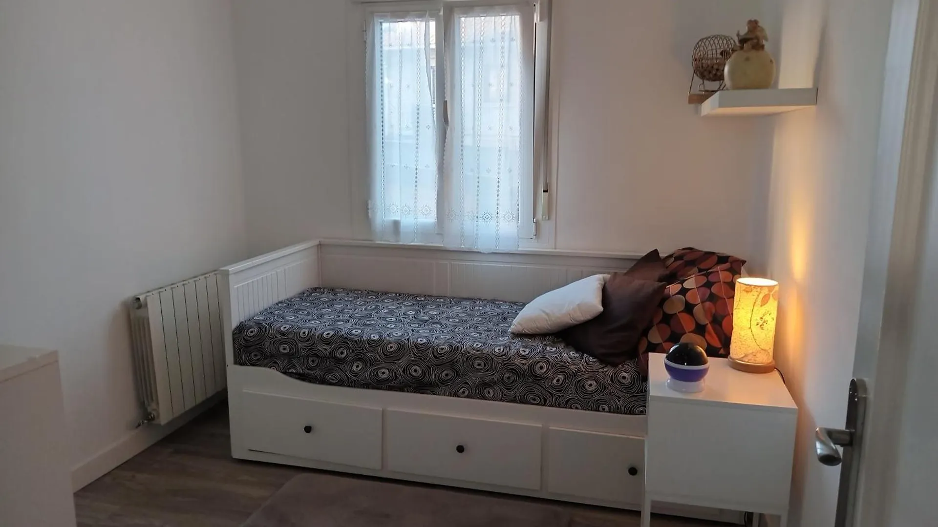 Aiako Harria Habitaciones Irun Homestay