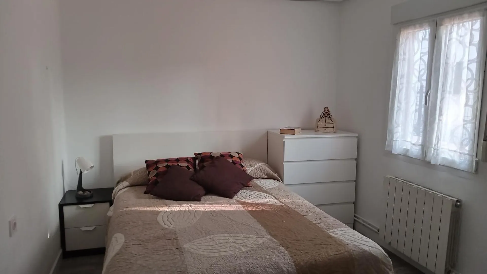 Homestay Aiako Harria Habitaciones Irun